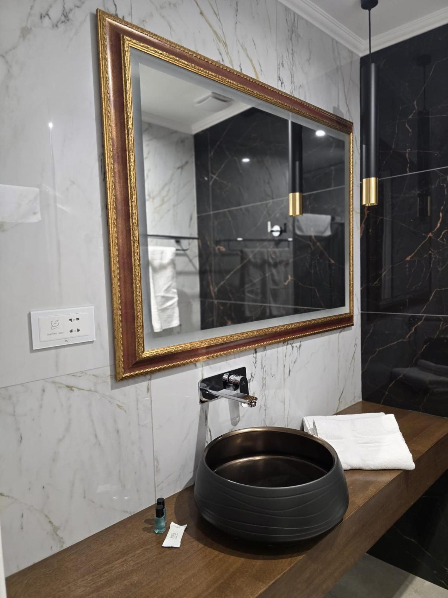 Luciano Boutique Гостевой дом Валетта